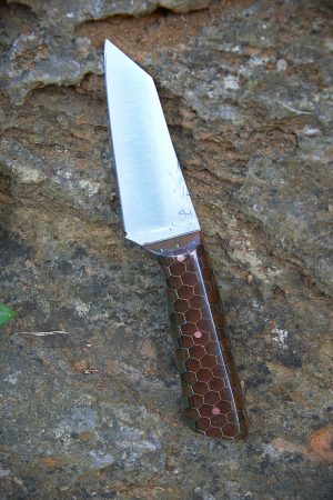 Couteau de cuisine en résine effet nid d'abeille